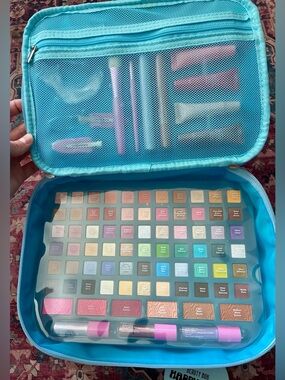 NWT! Make Up Set